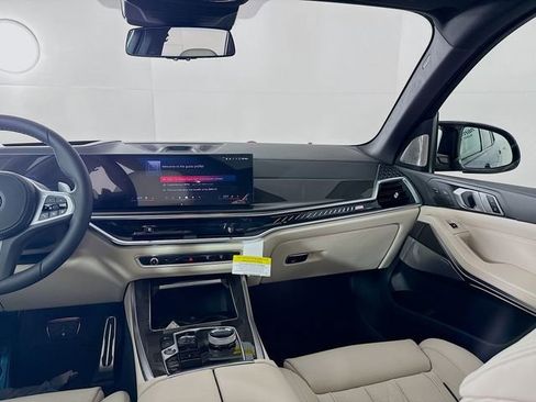 New 2026 BMW X5 M60i image 25