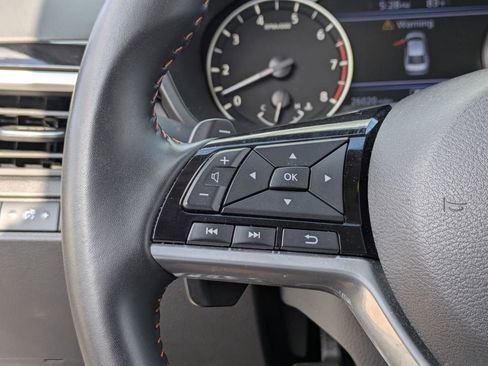 Used 2025 Nissan Altima 2.5 SR w/ SR Premium Package AWD/4WD image 19