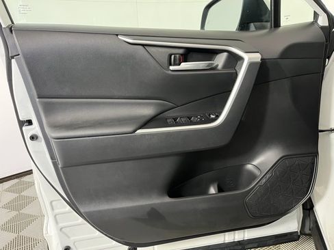 Used 2023 Toyota RAV4 XLE image 10