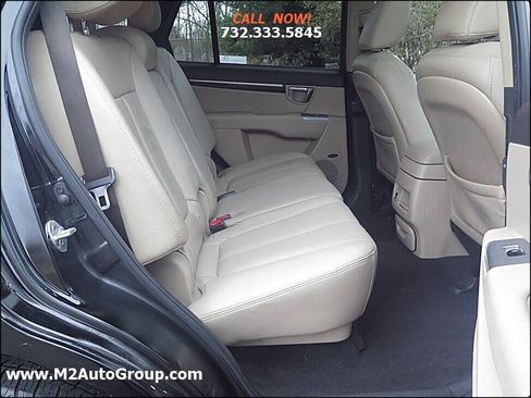 Used 2012 Hyundai Santa Fe Limited FWD image 9