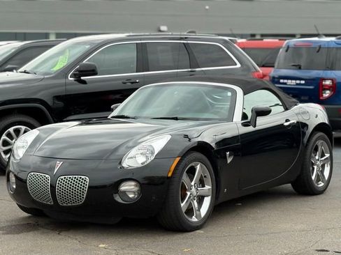 Used 2006 Pontiac Solstice Convertible w/ Premium Package image 24