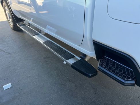 Used 2023 Chevrolet Silverado 2500 LT w/ Convenience Package image 21