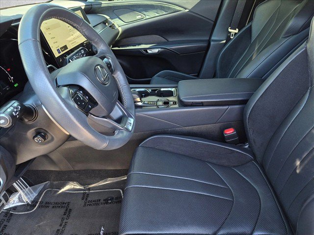 Certified 2024 Lexus RX 500h F Sport w/ Convenience Package AWD/4WD image 16