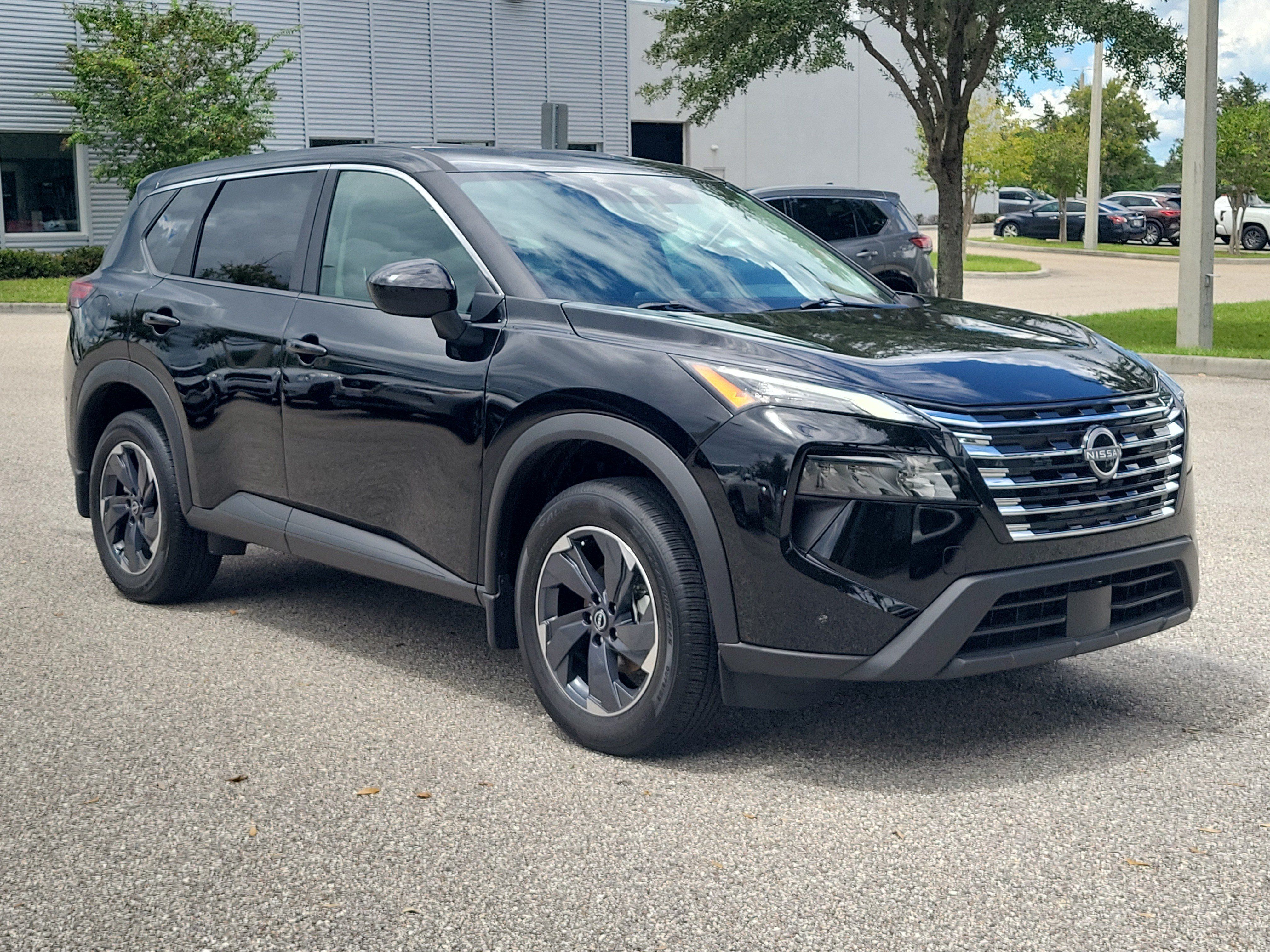 Certified 2026 Nissan Rogue SV w/ Cold Weather Package FWD image 3