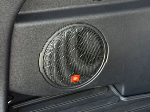 Used 2022 Toyota RAV4 Limited AWD/4WD image 6