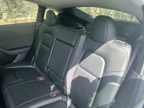 Used 2023 Tesla Model Y 2WD image 52