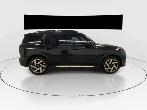 Used 2025 MINI Cooper Countryman SE w/ Comfort Package Max AWD/4WD image 11