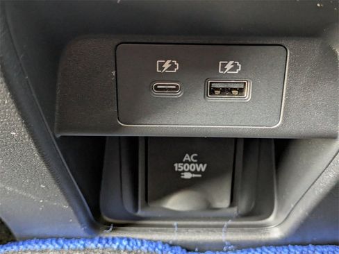 New 2025 Mitsubishi Outlander SEL image 15