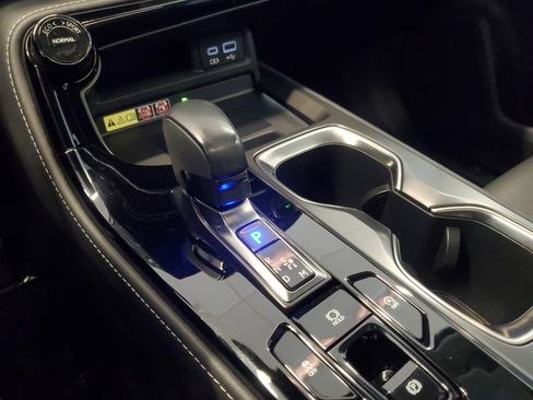 Used 2024 Lexus NX 250 FWD image 33