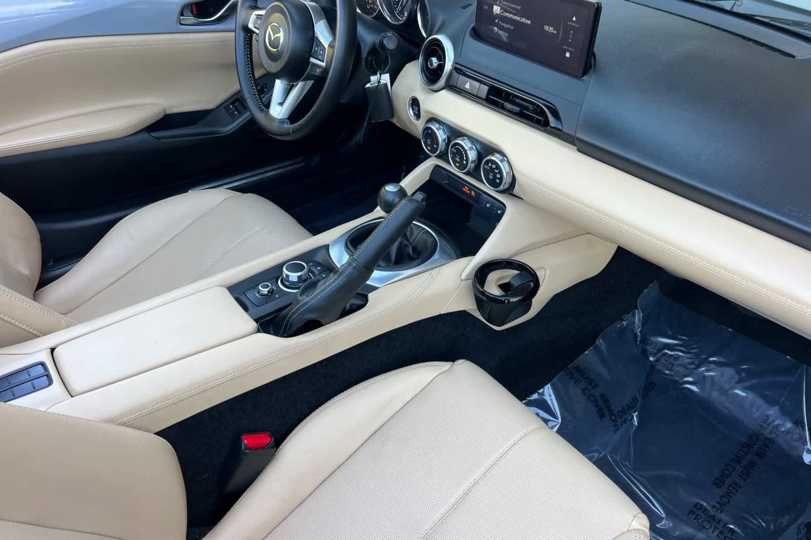 Used 2024 MAZDA MX-5 Miata Grand Touring RWD image 15