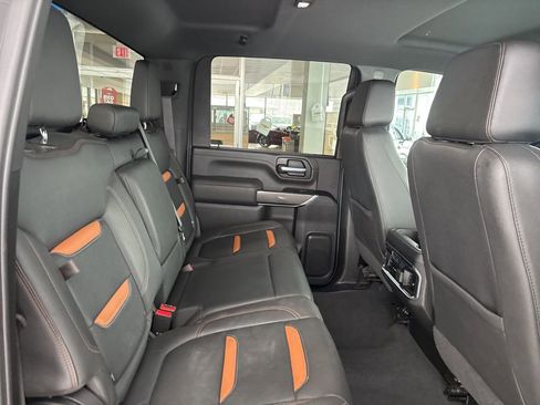 Used 2023 GMC Sierra 2500 AT4 w/ Gooseneck/5TH Wheel Package image 29