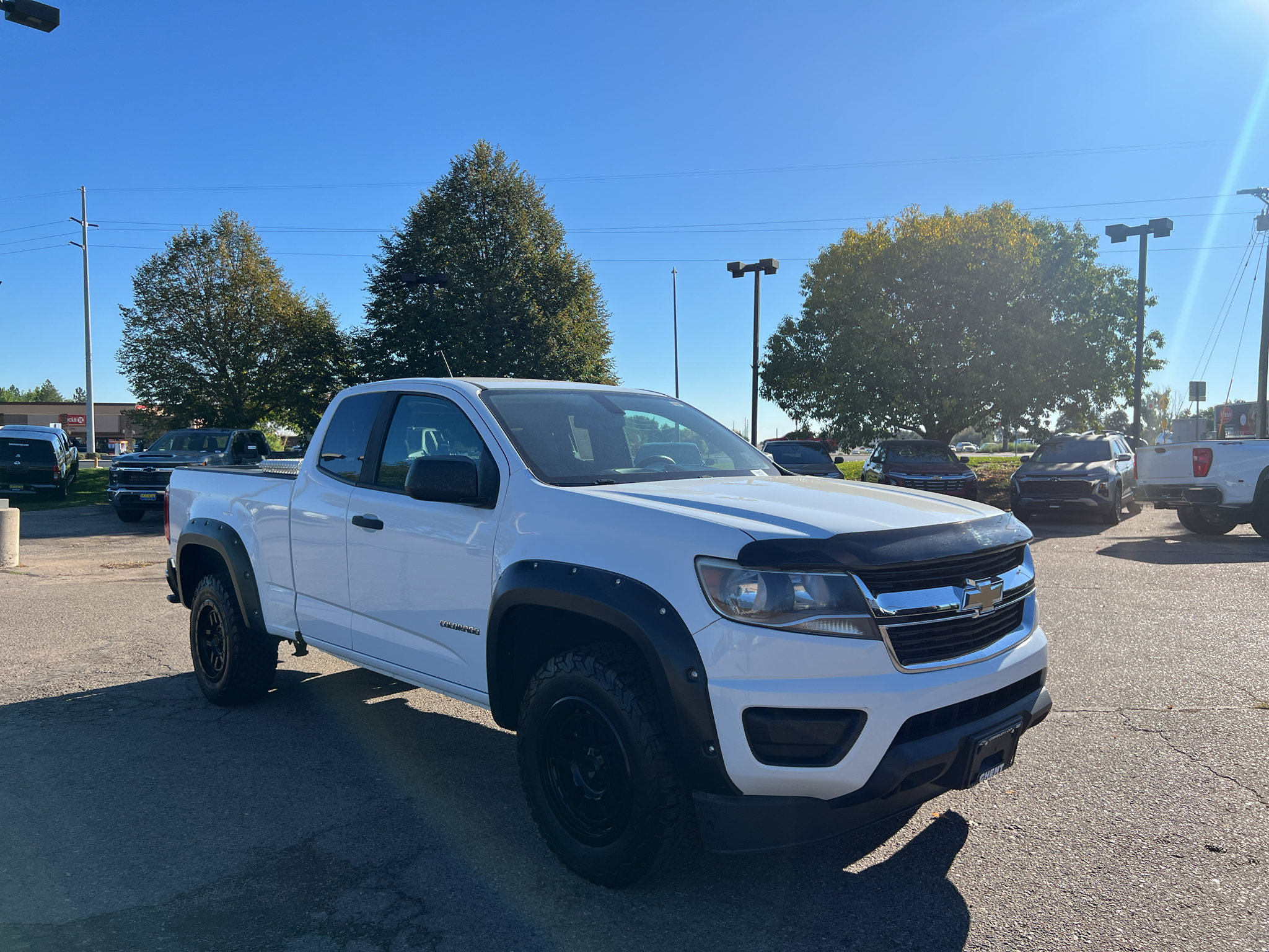 Used 2017 Chevrolet Colorado W/T w/ WT Convenience Package RWD image 2