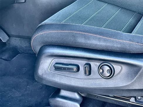 Certified 2025 Honda CR-V Sport image 31