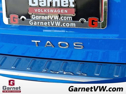 Certified 2023 Volkswagen Taos SE w/ Panoramic Sunroof Package image 30