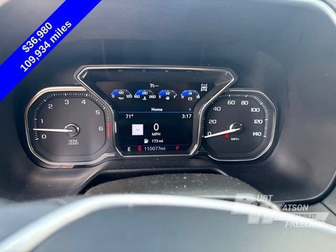 Used 2021 GMC Yukon SLT w/ SLT Premium Package AWD/4WD image 17