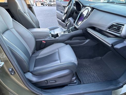 Used 2022 Subaru Outback Onyx Edition XT image 33