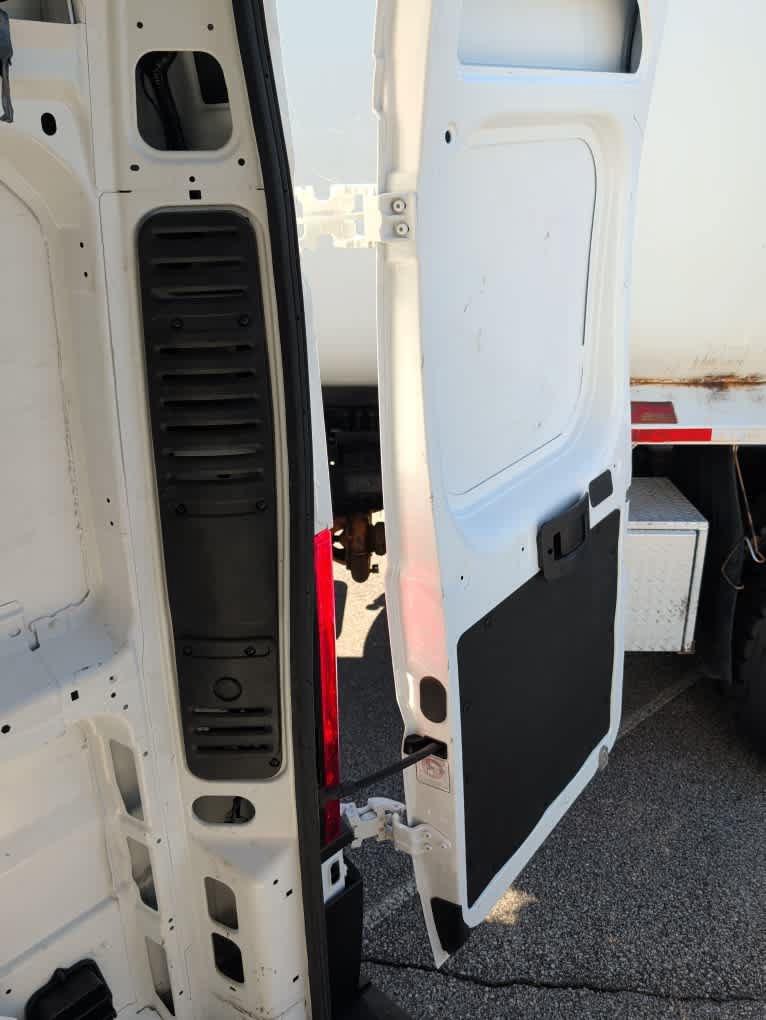 Used 2024 RAM ProMaster 2500 w/ Convenience Group FWD image 21