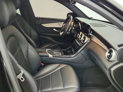 Used 2022 Mercedes-Benz GLC 300 image 24