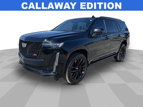 Used 2022 Cadillac Escalade Sport Platinum w/ LPO, ONYX Package AWD/4WD image 2