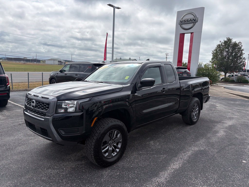 Used 2025 Nissan Frontier SV AWD/4WD image 36