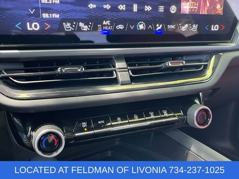 Used 2025 Chevrolet Equinox EV RS w/ Convenience Package II FWD image 17