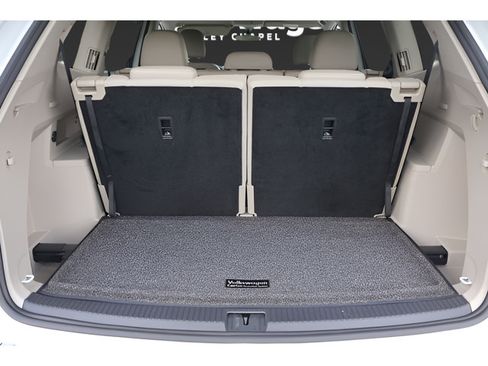 Used 2023 Volkswagen Atlas SE w/ Black Wheel Package FWD image 19