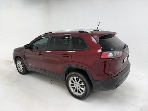 Used 2021 Jeep Cherokee Latitude FWD image 17