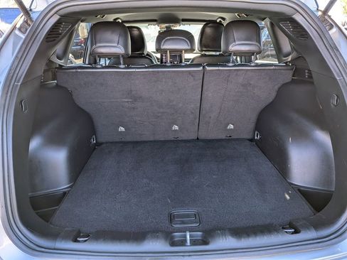 Used 2025 Jeep Compass Limited image 28