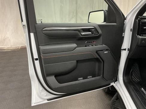 New 2026 GMC Sierra 1500 AT4 w/ AT4 Premium Package AWD/4WD image 31