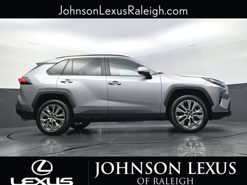 Used 2023 Toyota RAV4 Limited FWD image 16