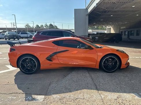 Used 2024 Chevrolet Corvette Stingray Coupe RWD image 5
