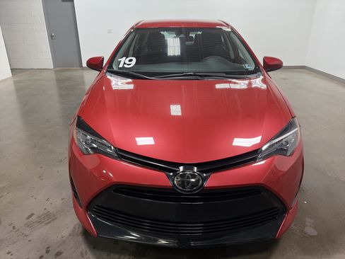 Used 2019 Toyota Corolla LE FWD image 7
