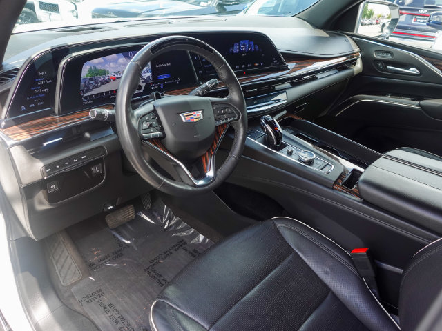 Used 2024 Cadillac Escalade Premium Luxury w/ LPO, Floor Liner Package AWD/4WD image 12