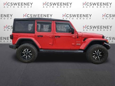 Used 2020 Jeep Wrangler Unlimited Sahara image 6