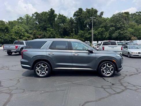 Used 2023 Hyundai Palisade Limited w/ Cargo Package AWD/4WD image 4