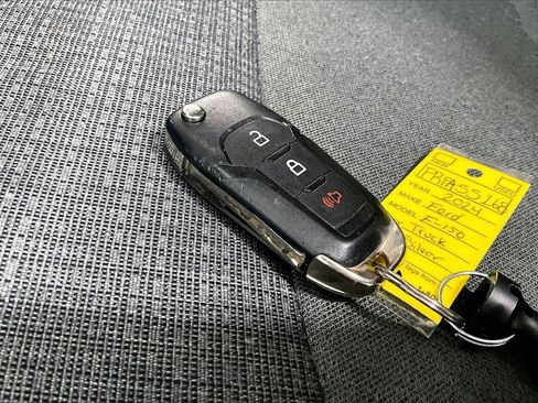 Used 2024 Ford F150 XLT w/ Mobile Office Package image 11