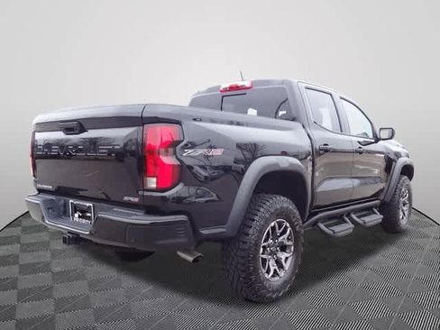 Used 2026 Chevrolet Colorado ZR2 w/ Technology Package image 3