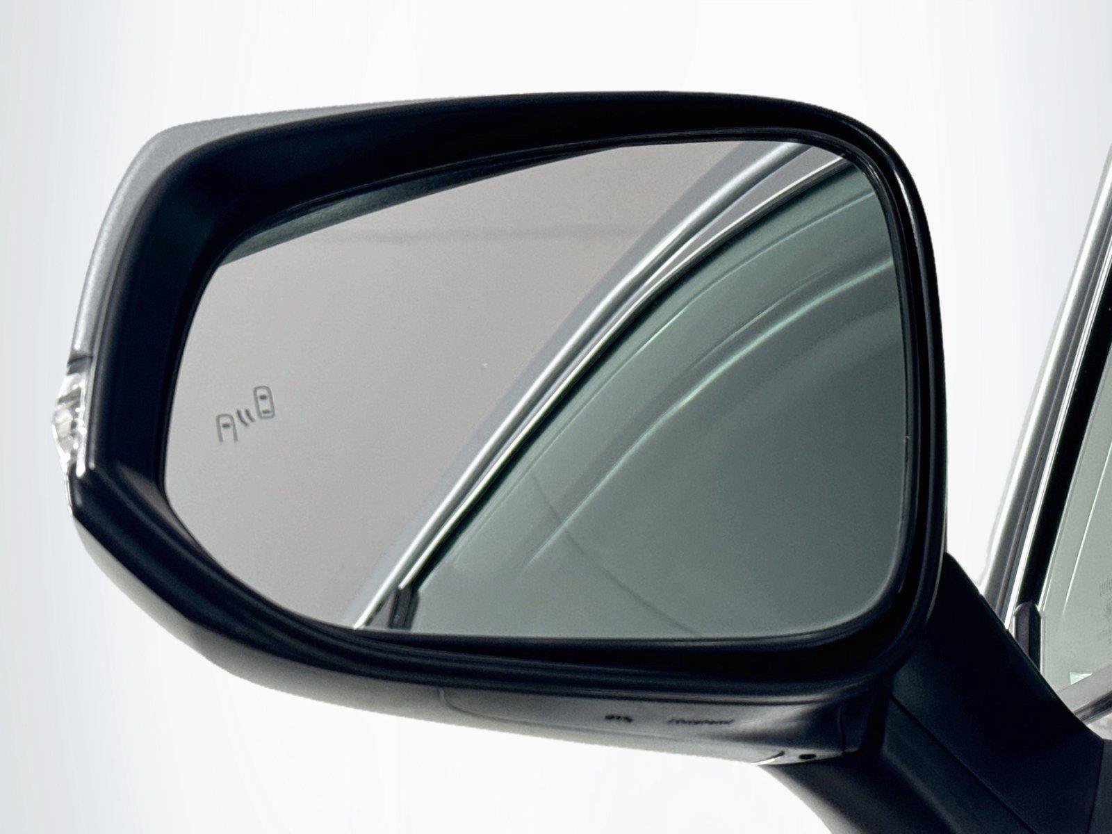 Certified 2025 Toyota RAV4 XLE AWD/4WD image 5