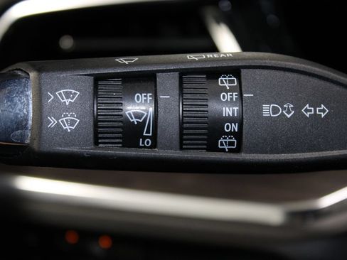 Used 2025 Chevrolet Tahoe LT AWD/4WD image 44