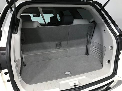 Used 2015 Buick Enclave Leather w/ Trailering Package FWD image 30