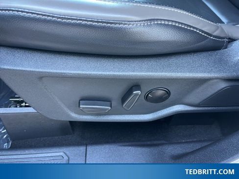 Used 2025 Ford Bronco Outer Banks image 42