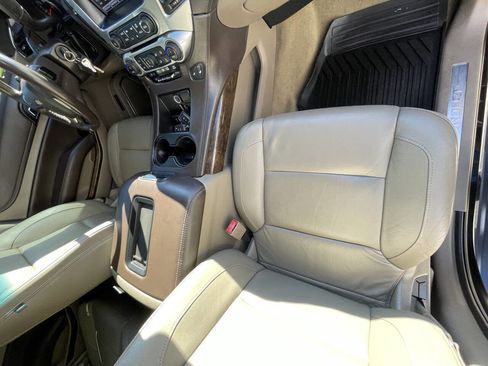 Used 2016 Chevrolet Tahoe LT image 15