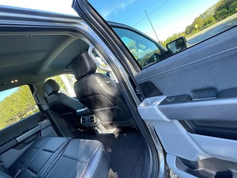 Used 2023 Ford F150 Lightning XLT image 8