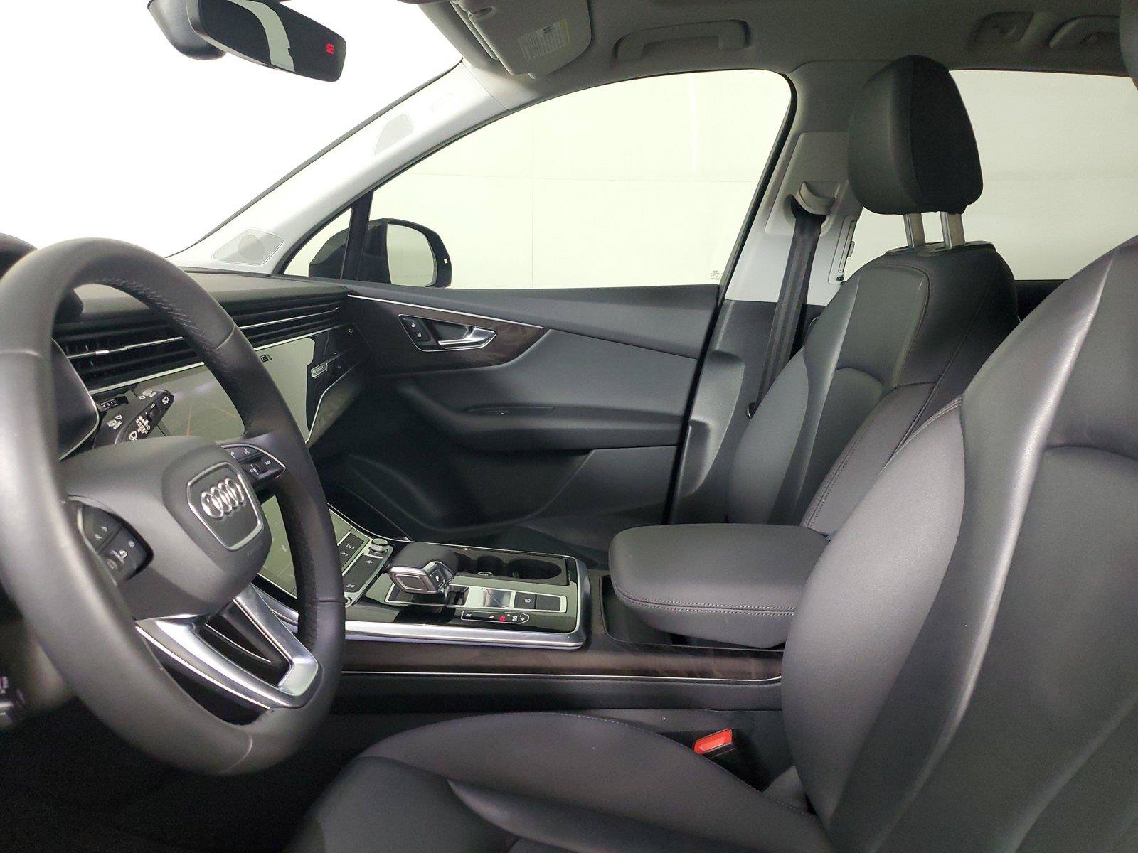 Used 2021 Audi Q7 3.0T Premium Plus w/ Premium Plus Package AWD/4WD image 22