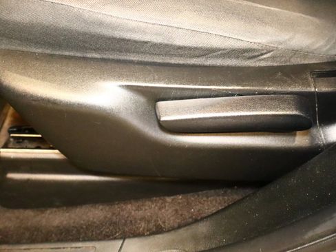 Used 2018 Dodge Durango SXT w/ 3rd Row Seating Group image 23