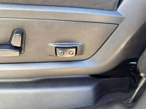 Used 2019 RAM 2500 Big Horn image 24