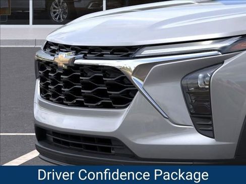 New 2026 Chevrolet Trax LS image 15