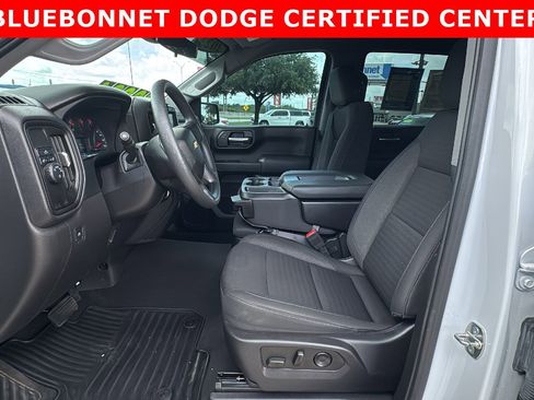 Used 2023 Chevrolet Silverado 1500 Custom w/ LPO, Dark Essentials Package image 9