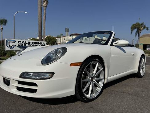Used 2006 Porsche 911 Carrera 4 image 17