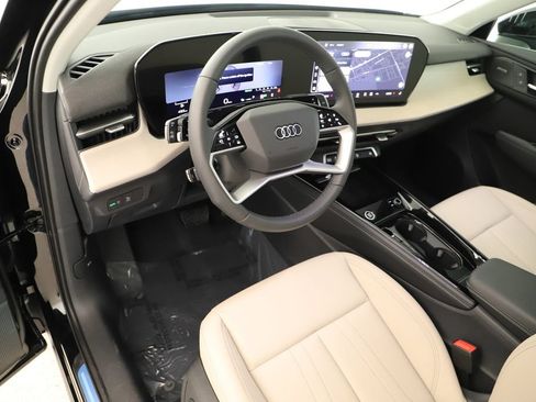 New 2026 Audi Q3 quattro 2.0T AWD/4WD image 15